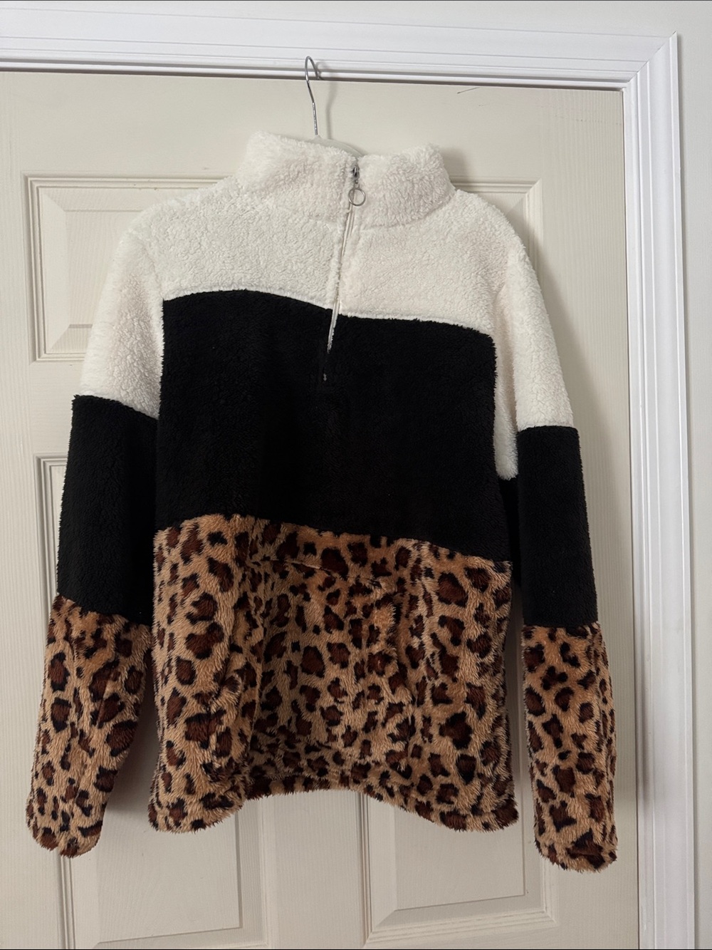Colorblock Leopard Sherpa Pullover Turtleneck - Cream, Black & Brown